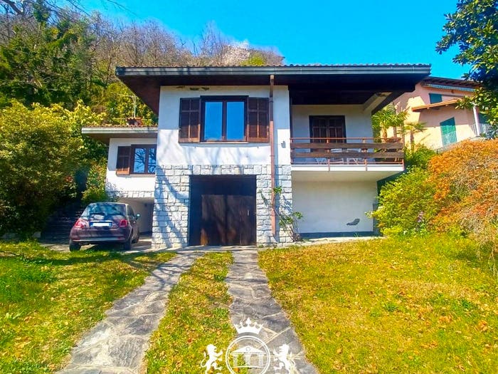 Casa con 6 locali in vendita in Via Verbano, Villaggio Valdora, Ghiffa