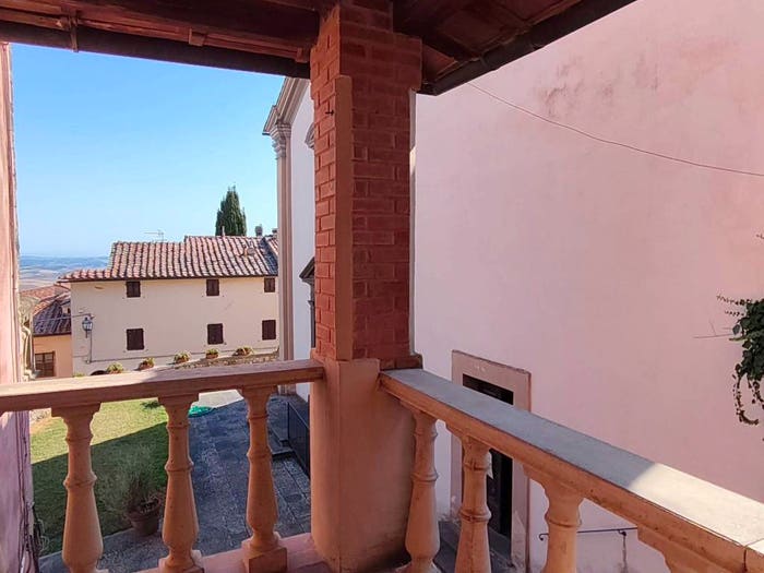 Appartamento con 5 locali in vendita in Via Corsini, Orciatico, Lajatico