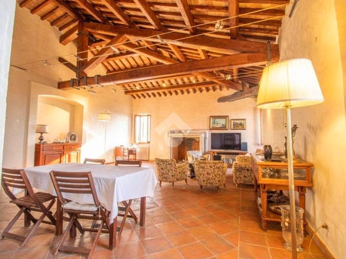 Appartamento quadrilocale in vendita in Via Orazio Massari, Centro, Casperia