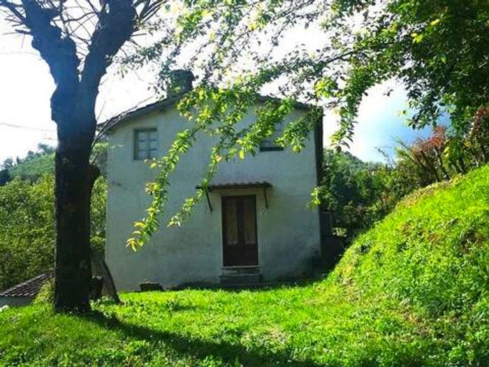 Casa con 5 locali in vendita in Camaiore Paese, Camaiore