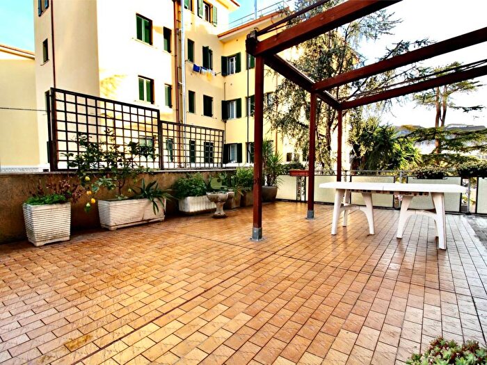 Appartamento quadrilocale in vendita in Via Valle Miano, Valle Miano, Ancona
