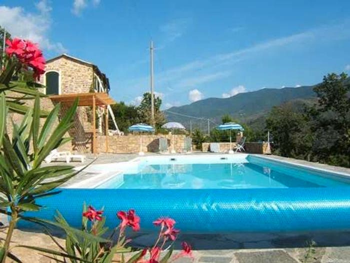 Casa con 5 locali in vendita in Strada Provinciale Sud, Ceriana