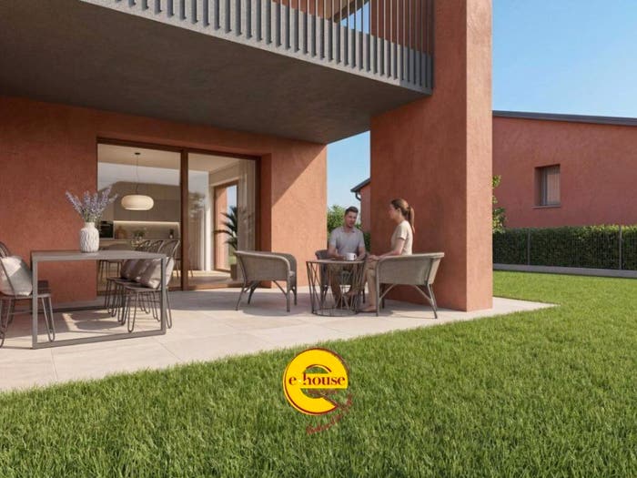Appartamento trilocale in vendita in via ortigara, Centro, Maser