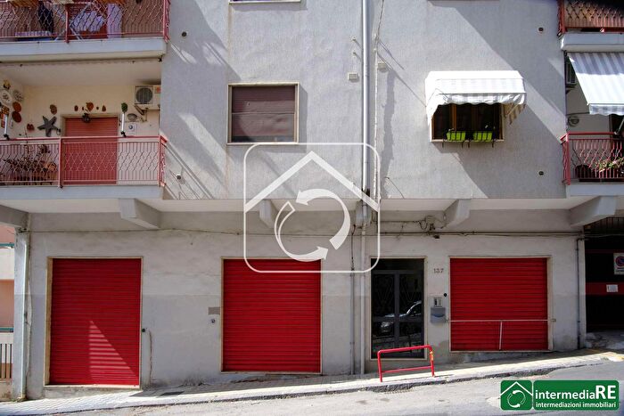 Appartamento quadrilocale in vendita in Via Cardinale Gennaro Portanova, Reggio Calabria