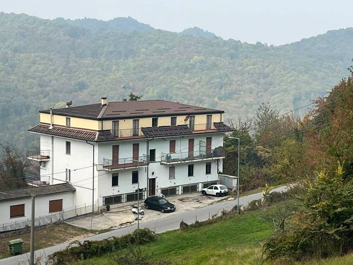 Appartamento trilocale in vendita in Via Provinciale, Monasterolo Casotto