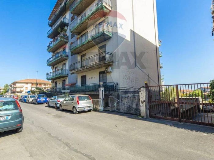 Appartamento con 5 locali in vendita in via dei giacinti, Centro, Misterbianco