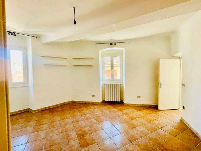 Appartamento trilocale in vendita in Via Franciosi, Centro, Arcola