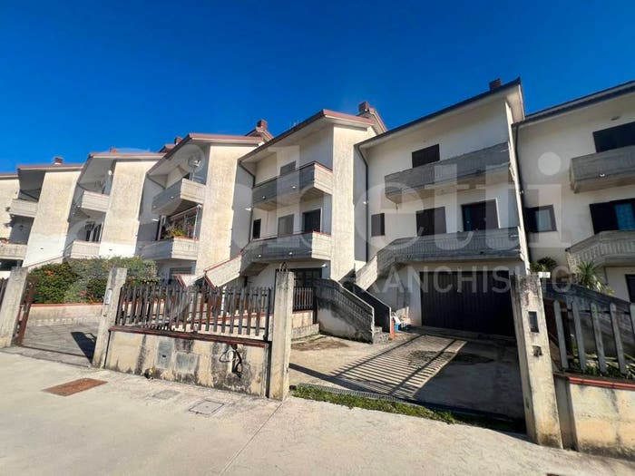 Casa quadrilocale in vendita in Via Isernia, Scalo Ferroviario, Sant'Agapito