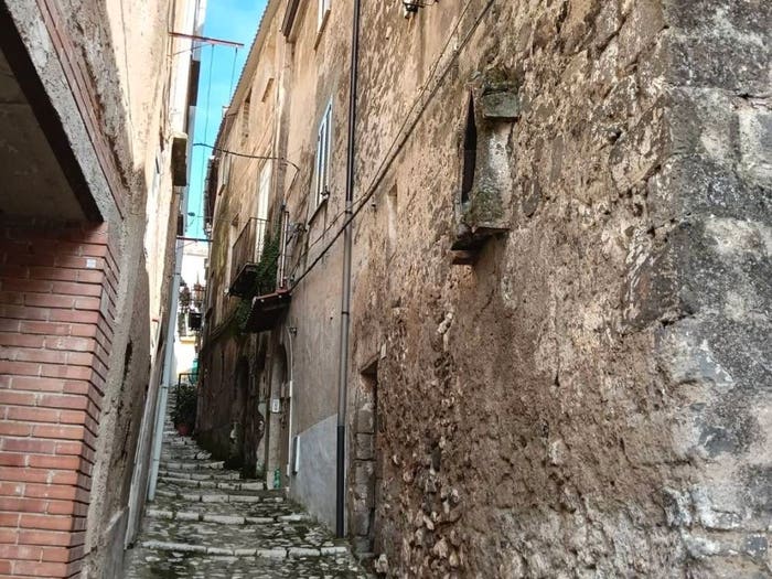 Casa con 5 locali in vendita in Vico Famiglia Egizi, Centro, Caiazzo