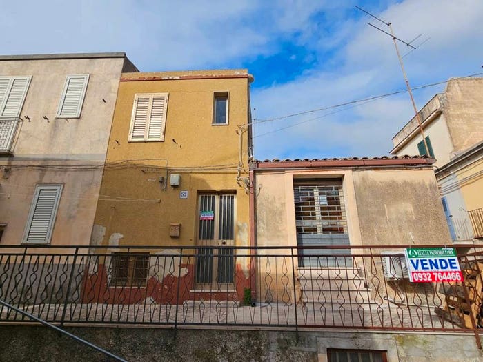 Casa trilocale in vendita in Via Gesù, Modica Alta, Modica