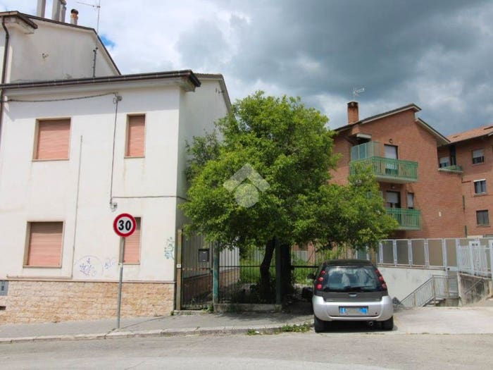 Casa trilocale in vendita in Via Monte Santo, Via XXIV Maggio CEP, Campobasso