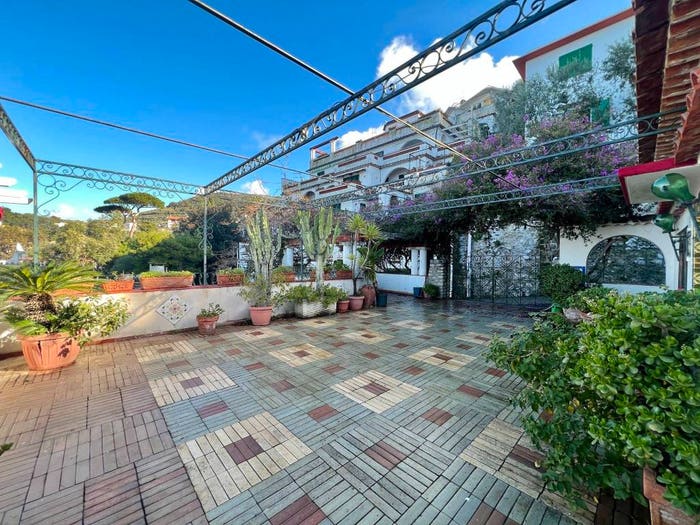 Casa con 5 locali in vendita in Via Partenope, Massa Lubrense
