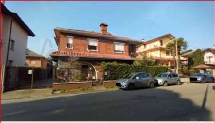 Appartamento trilocale in vendita in Centro, Parabiago