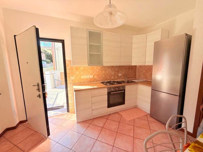 Appartamento quadrilocale in vendita in Via Guido Da Montefeltro, Centro, Urbino