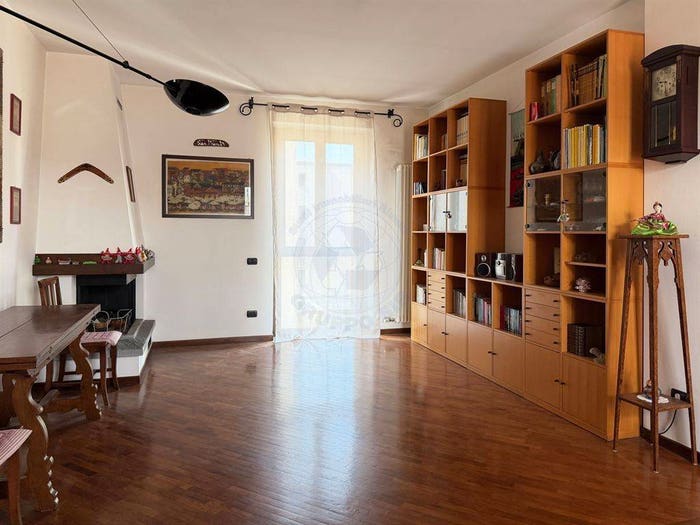 Appartamento trilocale in vendita in Via Agnesi, San Carlo Stazione, Monza