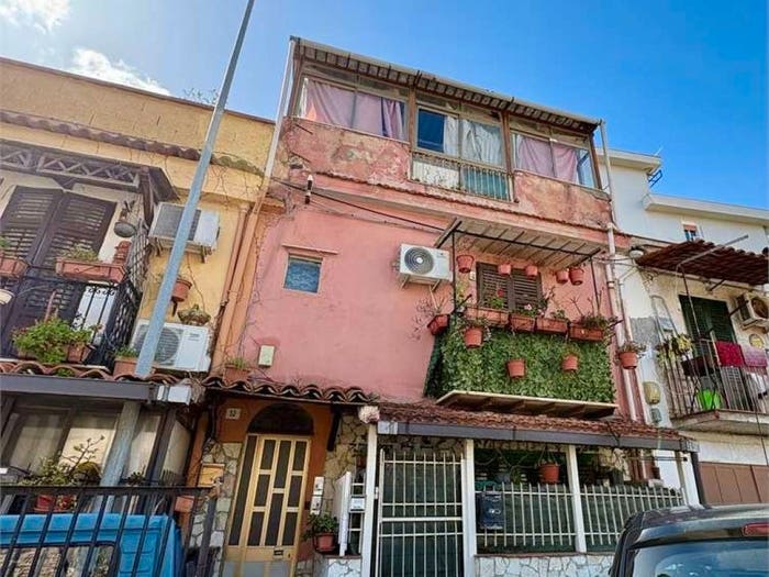 Appartamento bilocale in vendita in Vicolo Pipitone, Acquasanta, Palermo