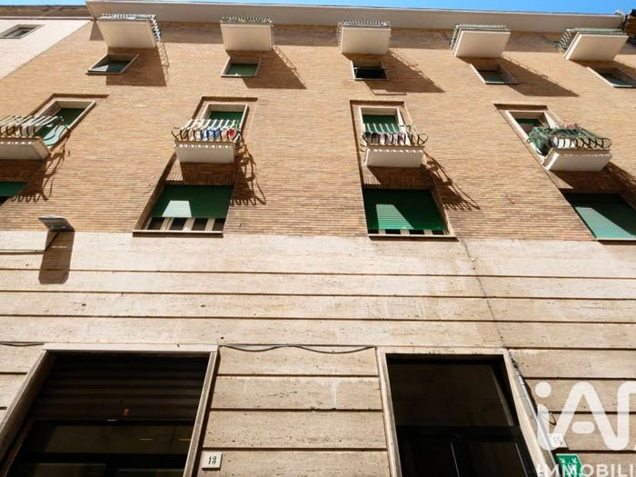Appartamento con 6 locali in vendita in Via MATAS, Centro Storico, Ancona