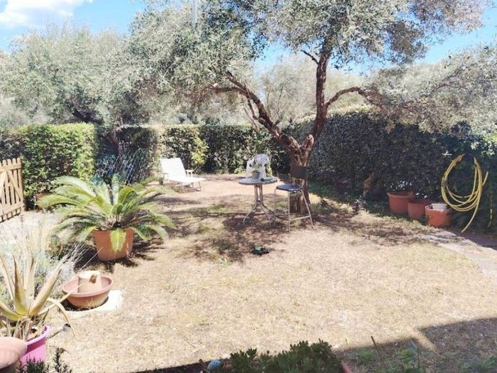 Appartamento trilocale in vendita in Borgo degli Erchi, Albisola Superiore