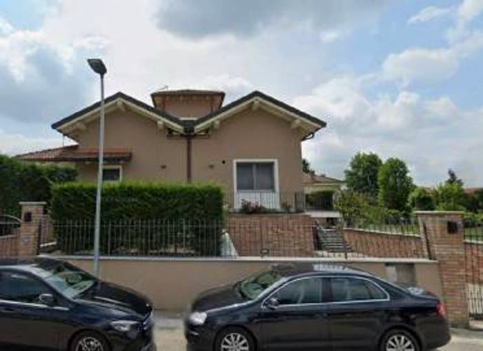 Casa con 6 locali in vendita in Viale Umberto I, Nizza Monferrato