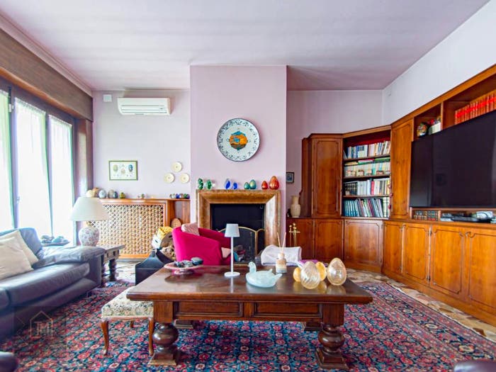 Casa con 6 locali in vendita in Via Martiri della Libertà, Centro, Carmignano di Brenta
