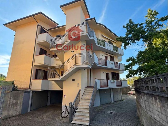 Appartamento trilocale in vendita in Borgo A Buggiano, Buggiano