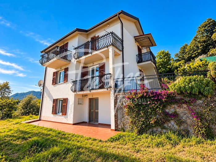 Casa con 6 locali in vendita in Via Guglielmo Marconi, Isola, La Spezia