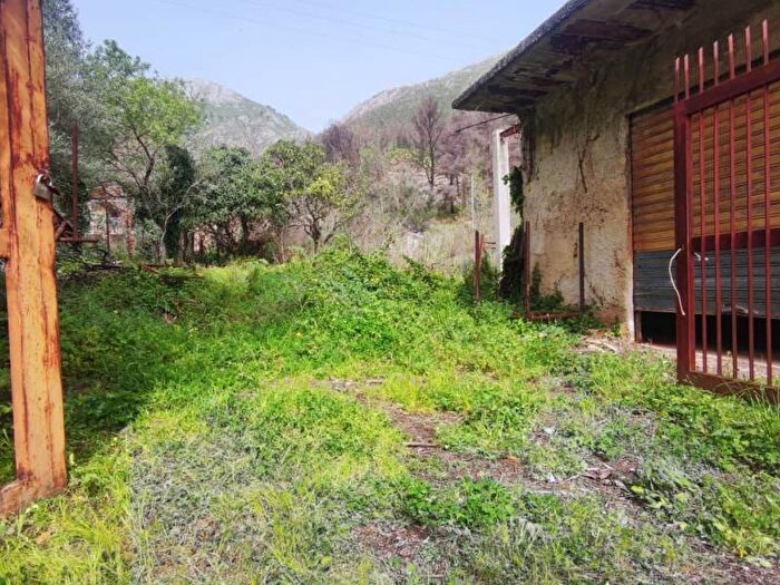 Casa bilocale in vendita in Via Valle Paradiso, Piano Dei Geli, Monreale