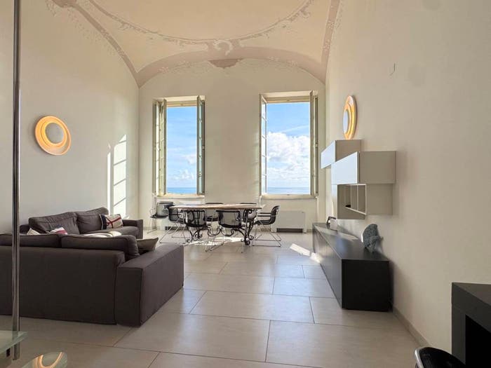 Appartamento con 5 locali in vendita in Via Virgilio, Collina Centrale Parco Fuor del Vento, Alassio