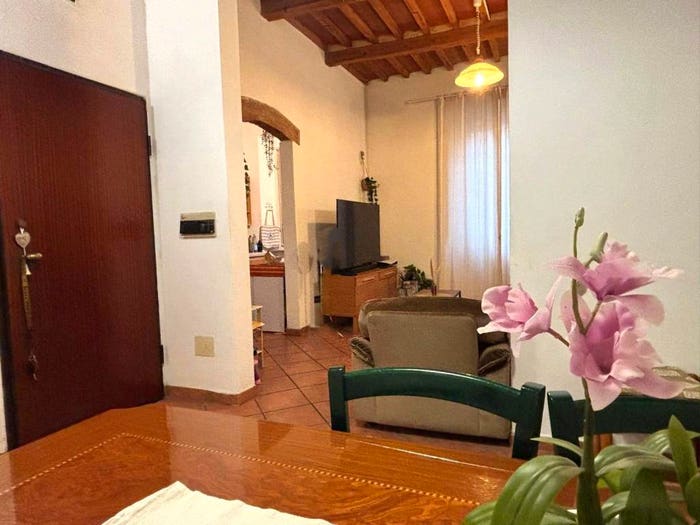 Appartamento quadrilocale in vendita in Via Eugenia, Pontino Bastia, Livorno
