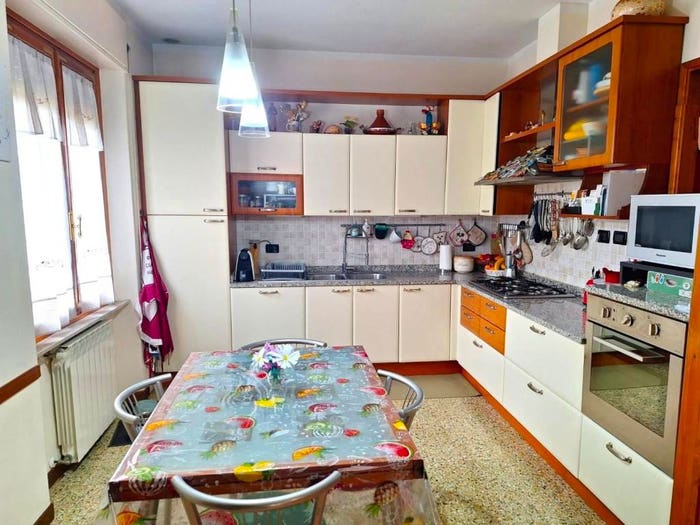 Appartamento quadrilocale in vendita in Centro, Capannori