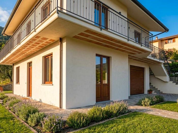 Appartamento con 6 locali in vendita in Via Colle Penne No Number, Broccostella