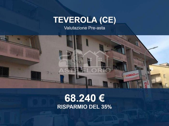 Appartamento con 5 locali in vendita in Via Provinciale TeverolaCarinaro snc, Teverola