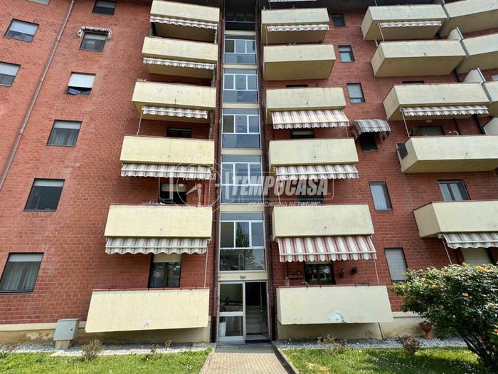 Appartamento quadrilocale in vendita in Villaggio Lorazzo, Centro, Cossato