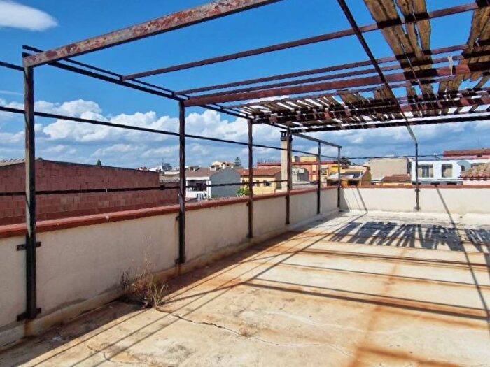 Appartamento quadrilocale in vendita in Via L Barsanti, Elmas
