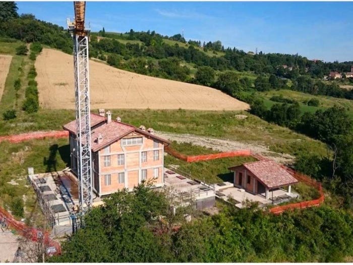 Casa con 6 locali in vendita in Via della Frasca, San Ruffillo, Bologna