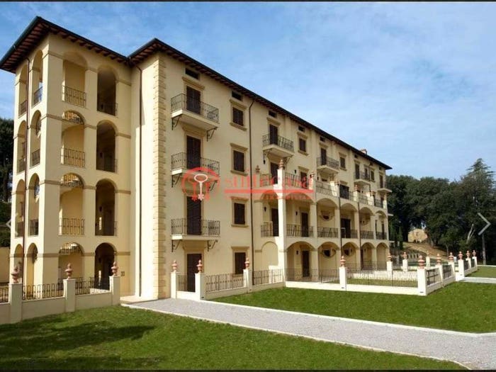 Casa con 6 locali in vendita in Marsciano