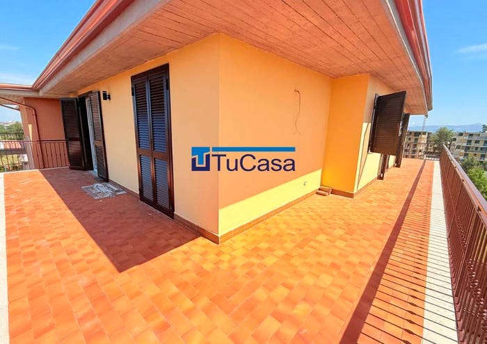 Appartamento trilocale in vendita in Via Astragata, Orta di Atella