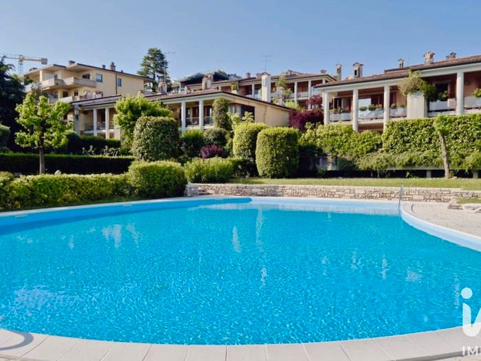 Casa con 6 locali in vendita in Via Dante Alighieri, Desenzano Centro, Desenzano del Garda