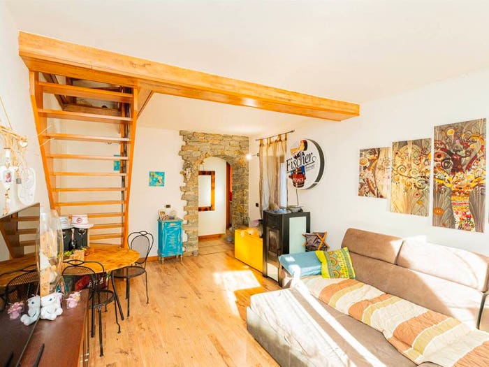 Casa con 6 locali in vendita in Colico Piano, Colico