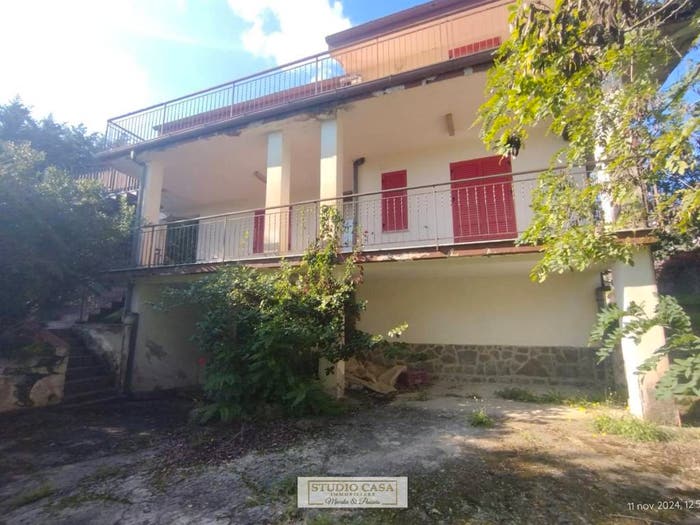 Casa con 6 locali in vendita in Strada Provinciale Adolfo Cilento, Centro, Castellabate