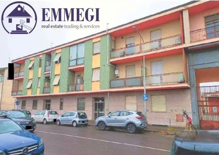 Appartamento con 6 locali in vendita in Cso carlo marx, Cristo, Alessandria