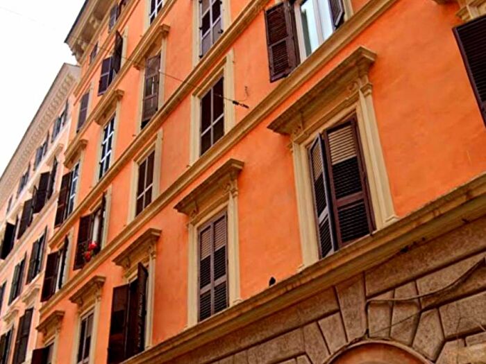 Appartamento in vendita in Via Natale del Grande, Trastevere, Roma