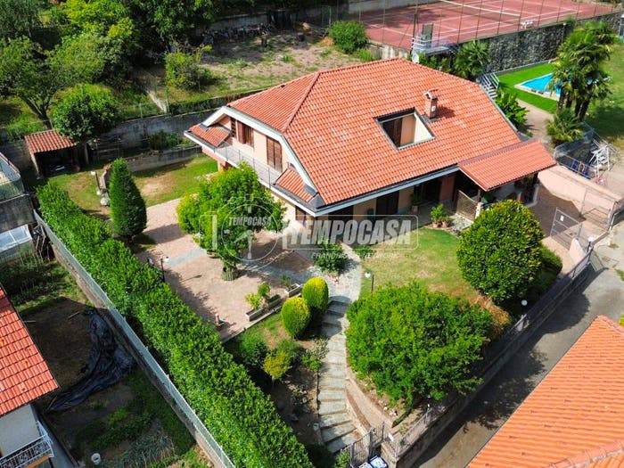 Casa con 6 locali in vendita in Via Soffietti Bollè, Almese Rivera, Almese