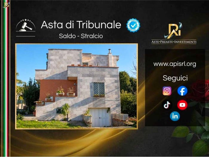 Casa con 6 locali in vendita in Via Lago Patria, Lago Patria, Giugliano in Campania