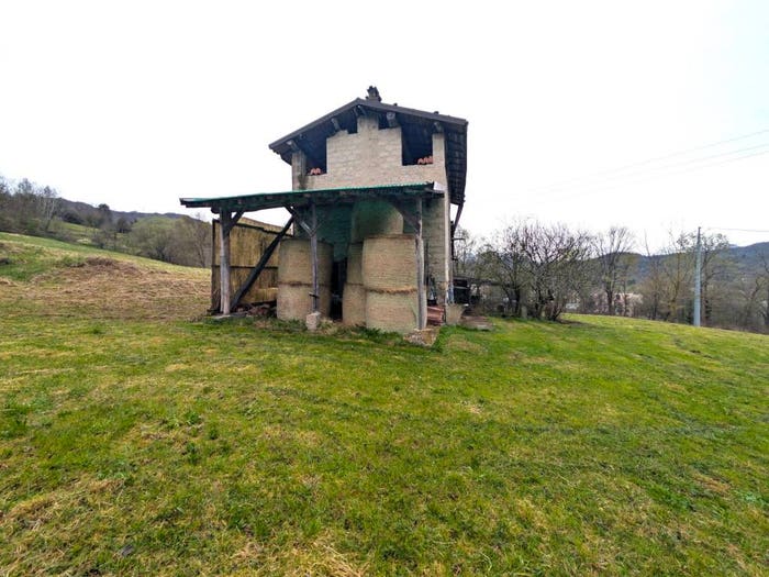 Casa trilocale in vendita in Via Valle, Agnosine