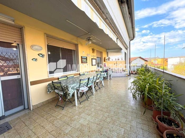 Appartamento quadrilocale in vendita in Via S Remigio di Sopra, Turano, Massa