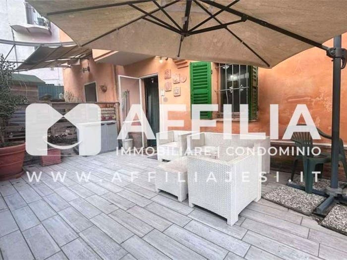Appartamento bilocale in vendita in Via Gramsci, Jesi