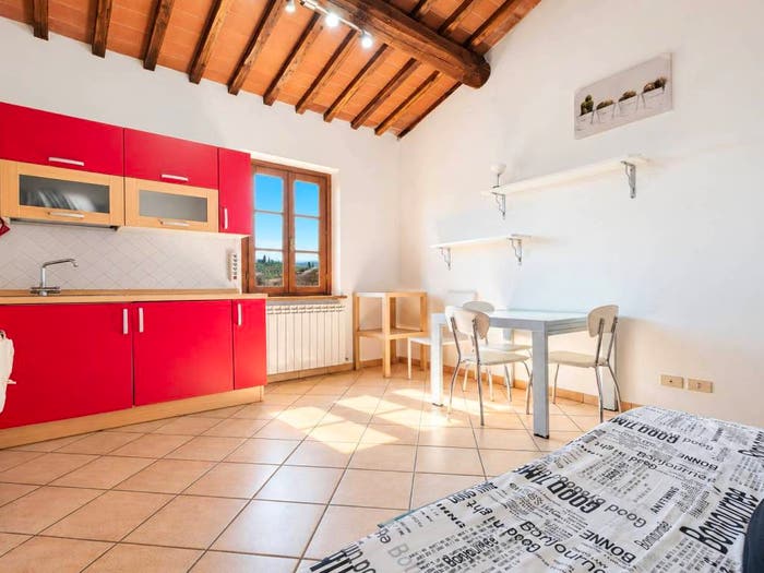 Appartamento bilocale in vendita in Via Berardenga, Centro, Castelnuovo Berardenga