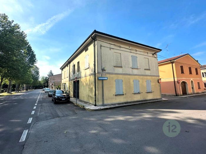 Appartamento bilocale in vendita in Viale Circonvallazione Est, Centro, Mirandola
