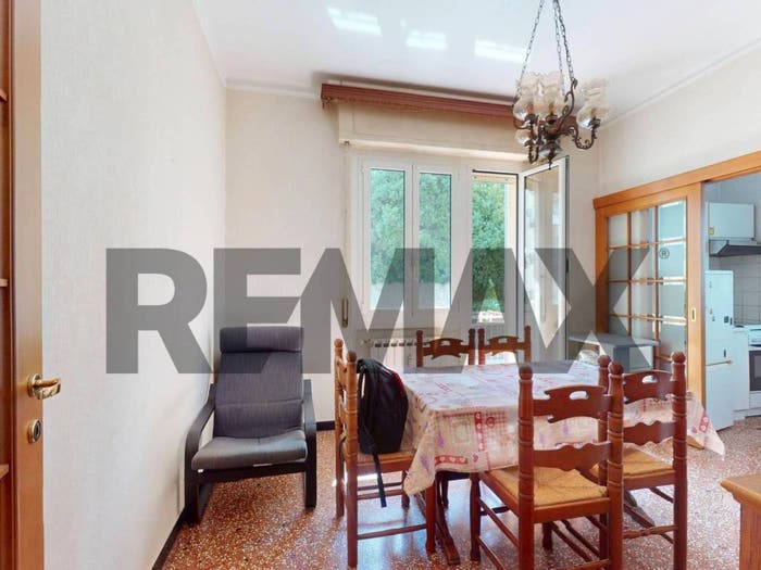 Appartamento trilocale in vendita in Via Teglia, Bolzaneto, Genova